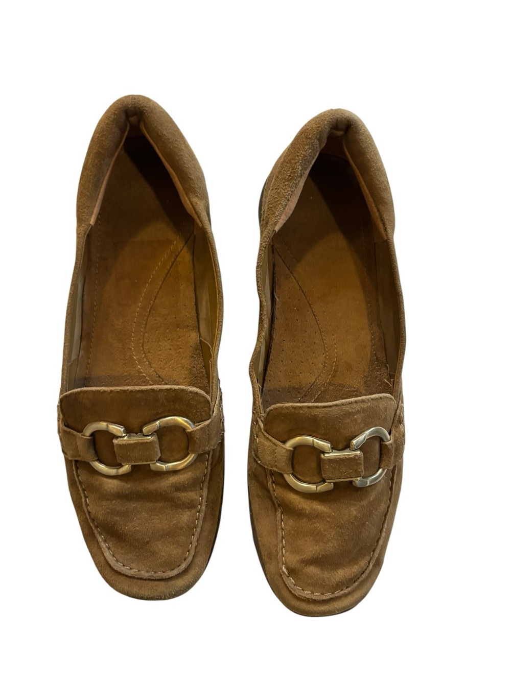 Easy Spirit Women’s Brown Suede Loafers with Gold Hardware Size 8 - Picture 2 of 6